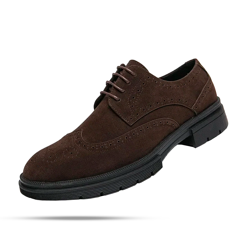 Sapato masculino Derby Monzzani MZ909 em camurça, com solado tratorado e plataforma de 4 cm, ideal para looks sociais e casuais com estilo e conforto.