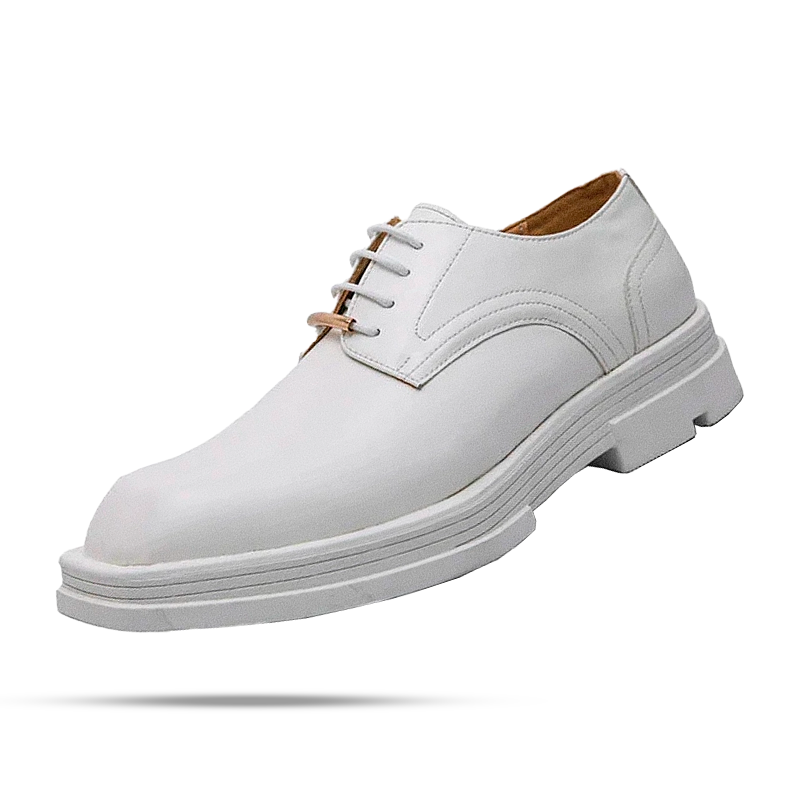 Sapato masculino Derby Monzzani MZ910 em couro premium fosco, com solado tratorado de 5 cm, ideal para composições urbanas, sociais e casuais com estilo.