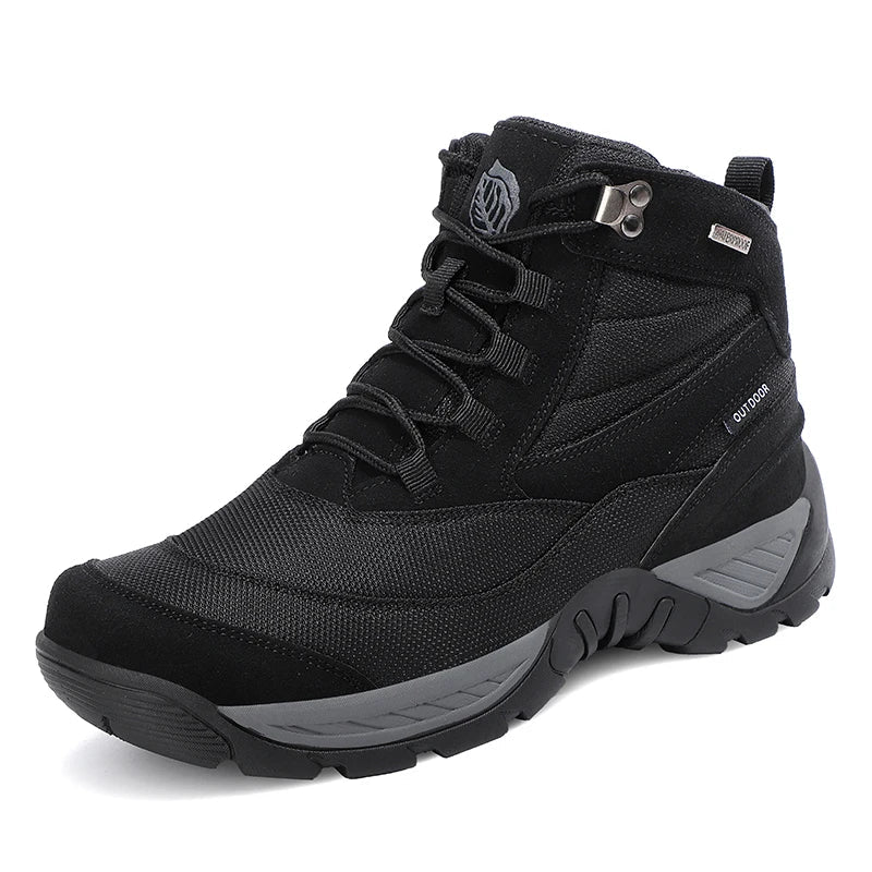 Bota Masculina Monzzani Terrain Mount com design robusto, solado em EVA para amortecimento e forro em algodão respirável para máximo conforto.