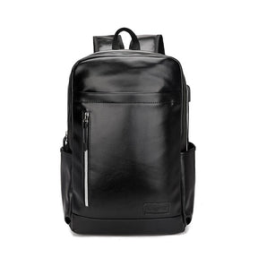 Mochila Executiva em Couro Monzzani MZ805 com design clássico, compartimento para notebook e alças acolchoadas.