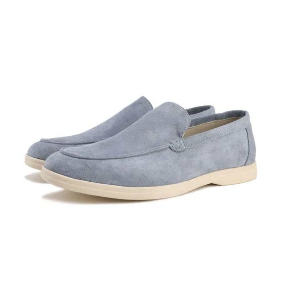 Sapato masculino Loafer Monzzani MZ905 em camurça macia, elegante e versátil, perfeito para looks sociais e casuais com conforto e estilo refinado